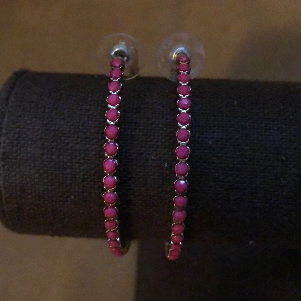 Pink earrings - Picture 3 of 3